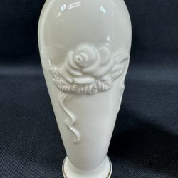Lenox Bud Vase Beautiful Ivory with Gold Rim Bud Vases