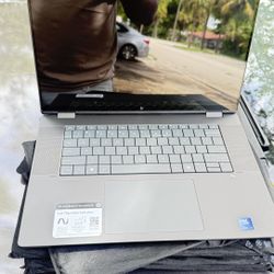 HP OmniBook X Flip 2-in-1 Laptop Next Gen AI 16