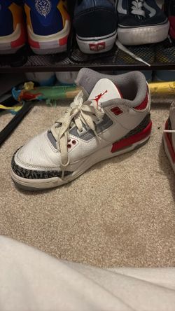 Jordan 3 Retros (size 3M)