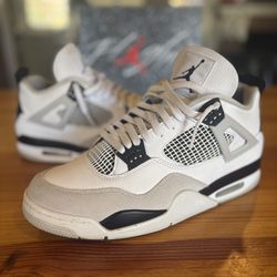 Air Jordan 4 Retro Size 13 ‘Military Black’