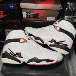 Size 11.5 - Air Jordan 8 Retro Bugs Bunny (USED)