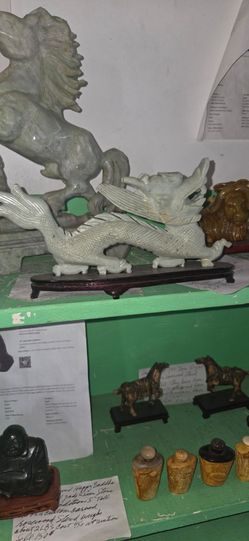 Vintage small dragon scroll down to description for info and see 65 more sculptures