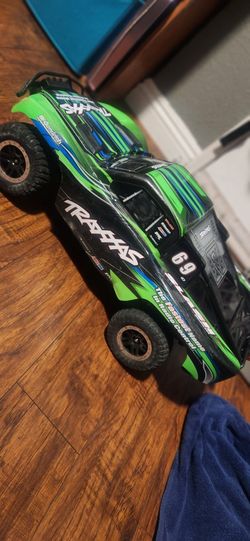 Traxxas Slash 2wd Brushless