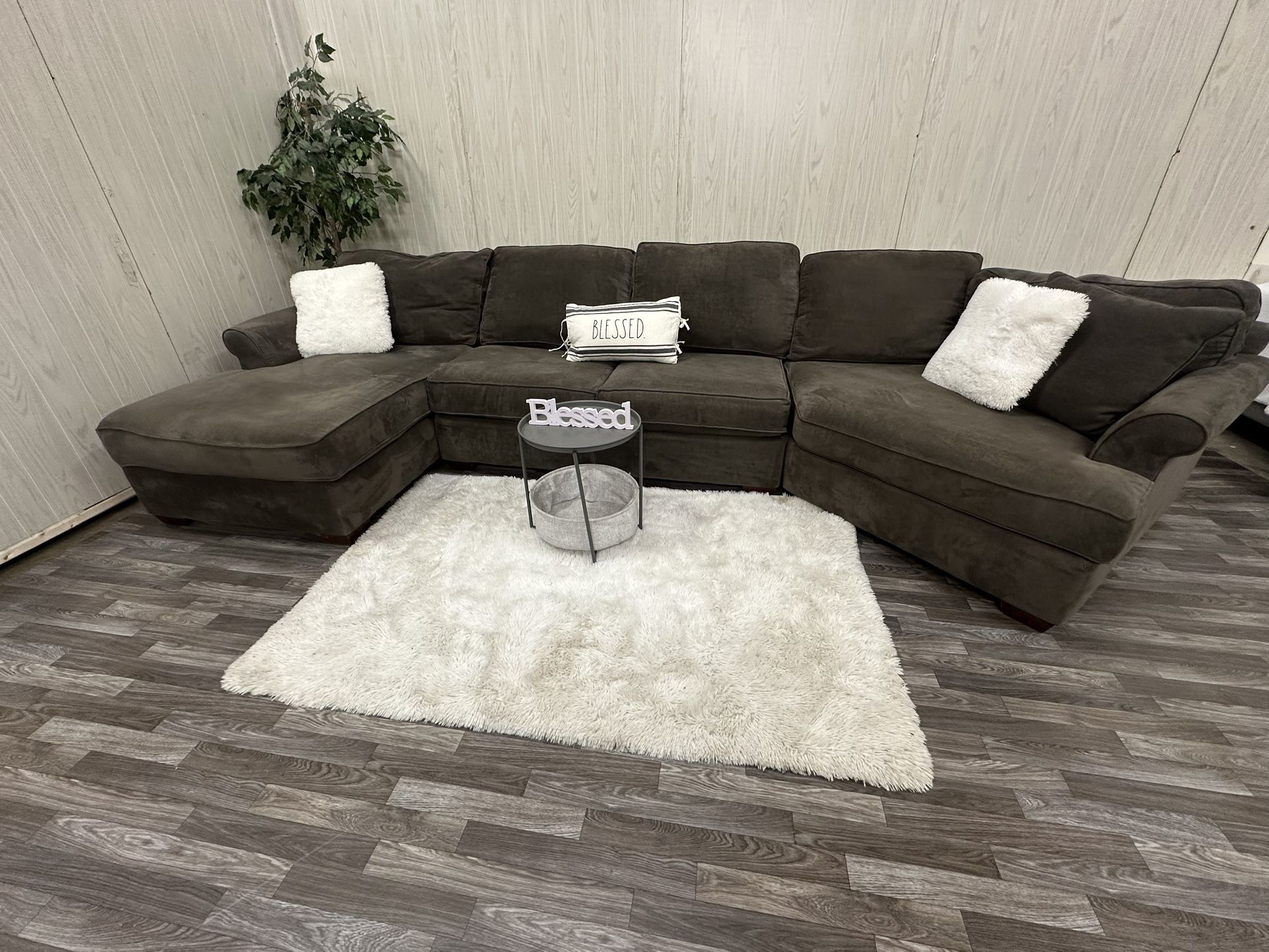 Large Gray Havertys Sectional Couch - Delivery Available
