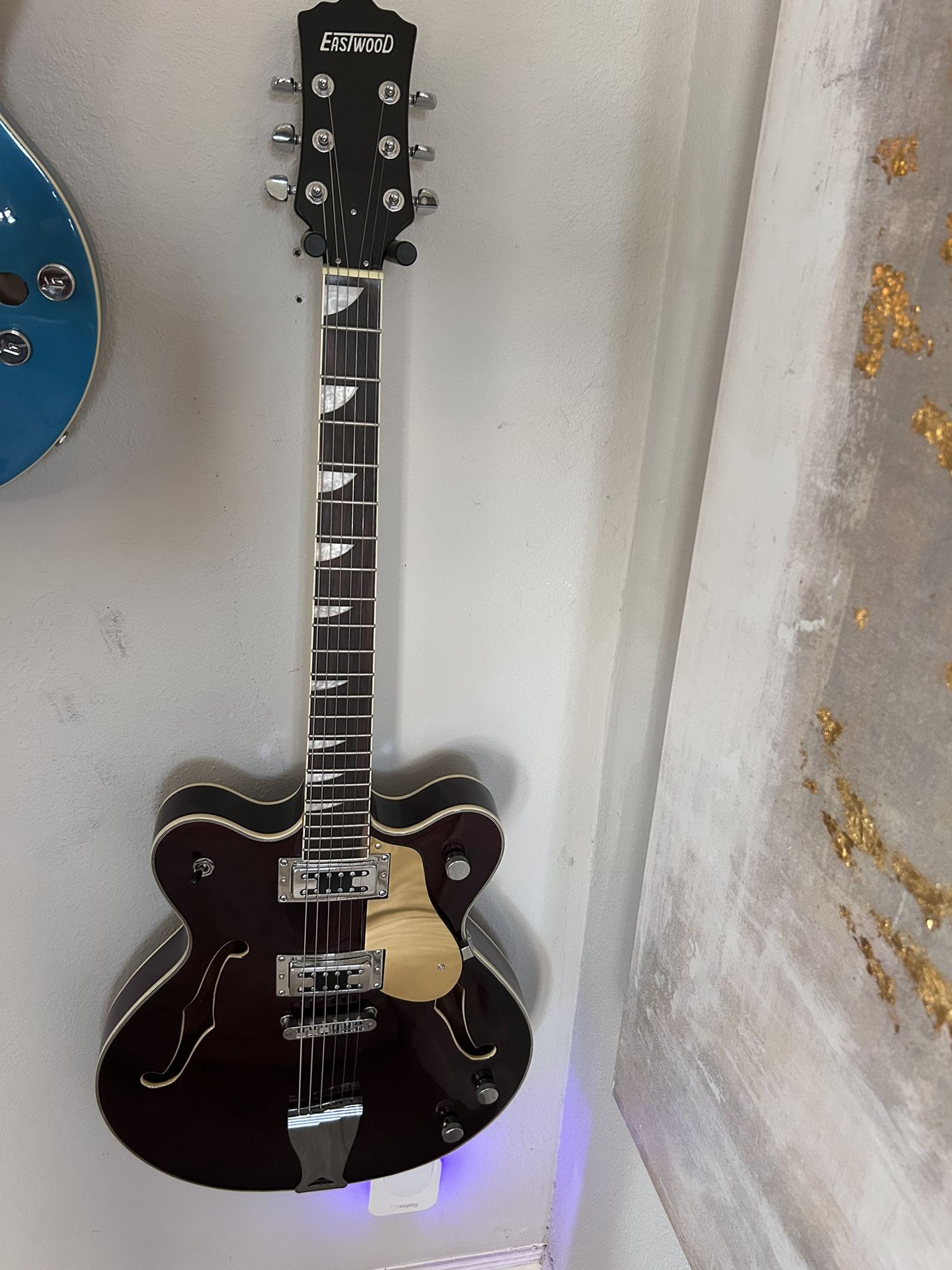 Eastwood Classic 6 Baritone guitar brand new