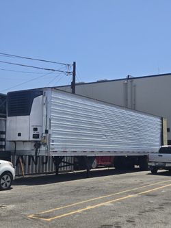 2010 Utility Refer Carrier X2100A