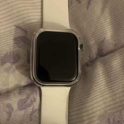 Apple Watch 41MM Series 7 ** Price Reduced $450**