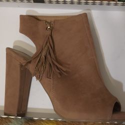 open toed faux suede boot with zip up tassel