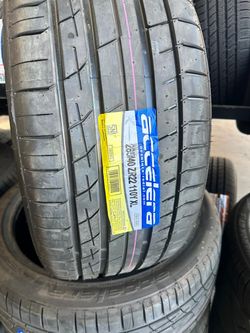 285/40R22 NEW