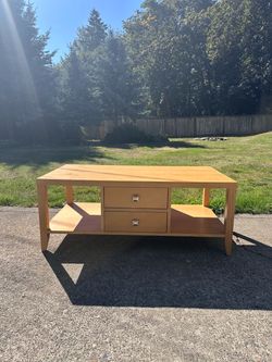 Light Wood Coffee Table with Drawers