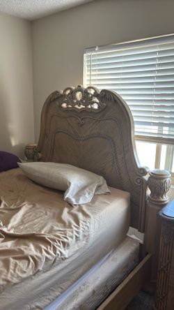 Moving Sale! Queen Size Wooden Bed for sale!