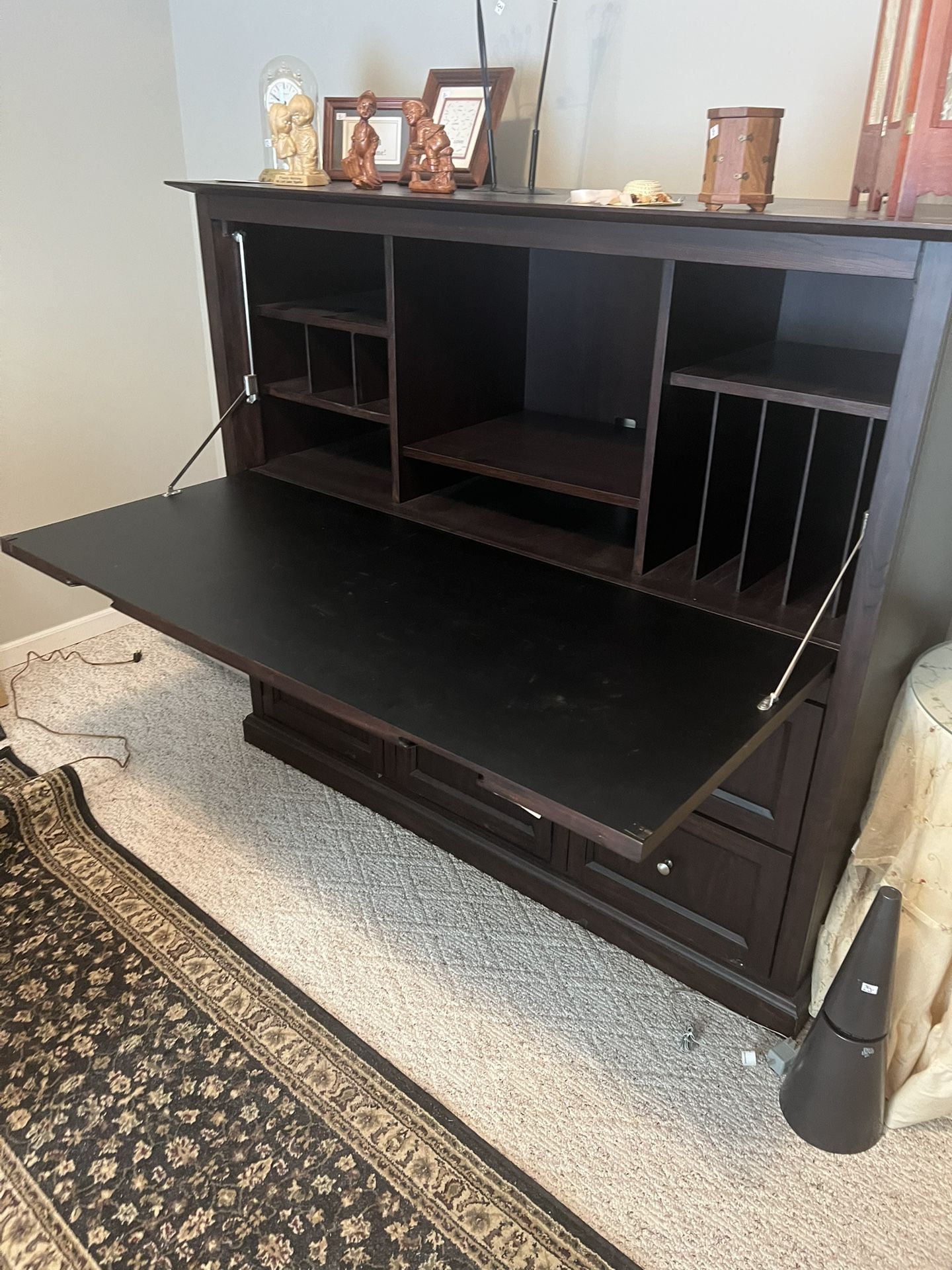 Desk/Hutch