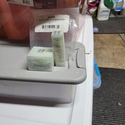 Brand New Beekman 1802 Set Of Facial Mask 