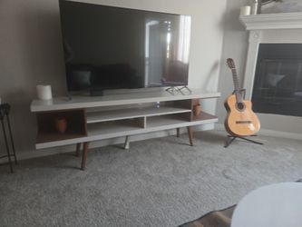 Modern TV Stand