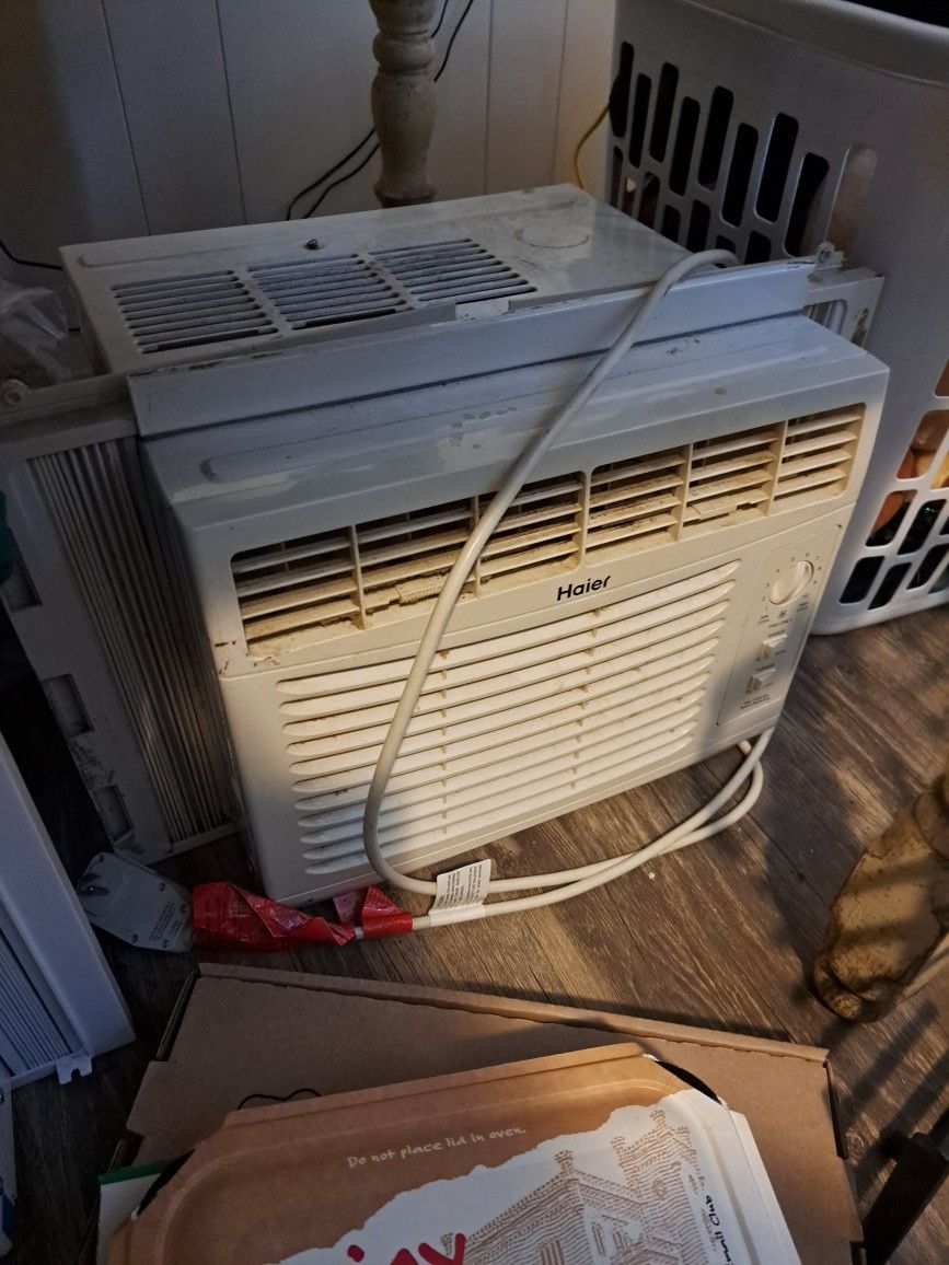Used Air Conditioner 