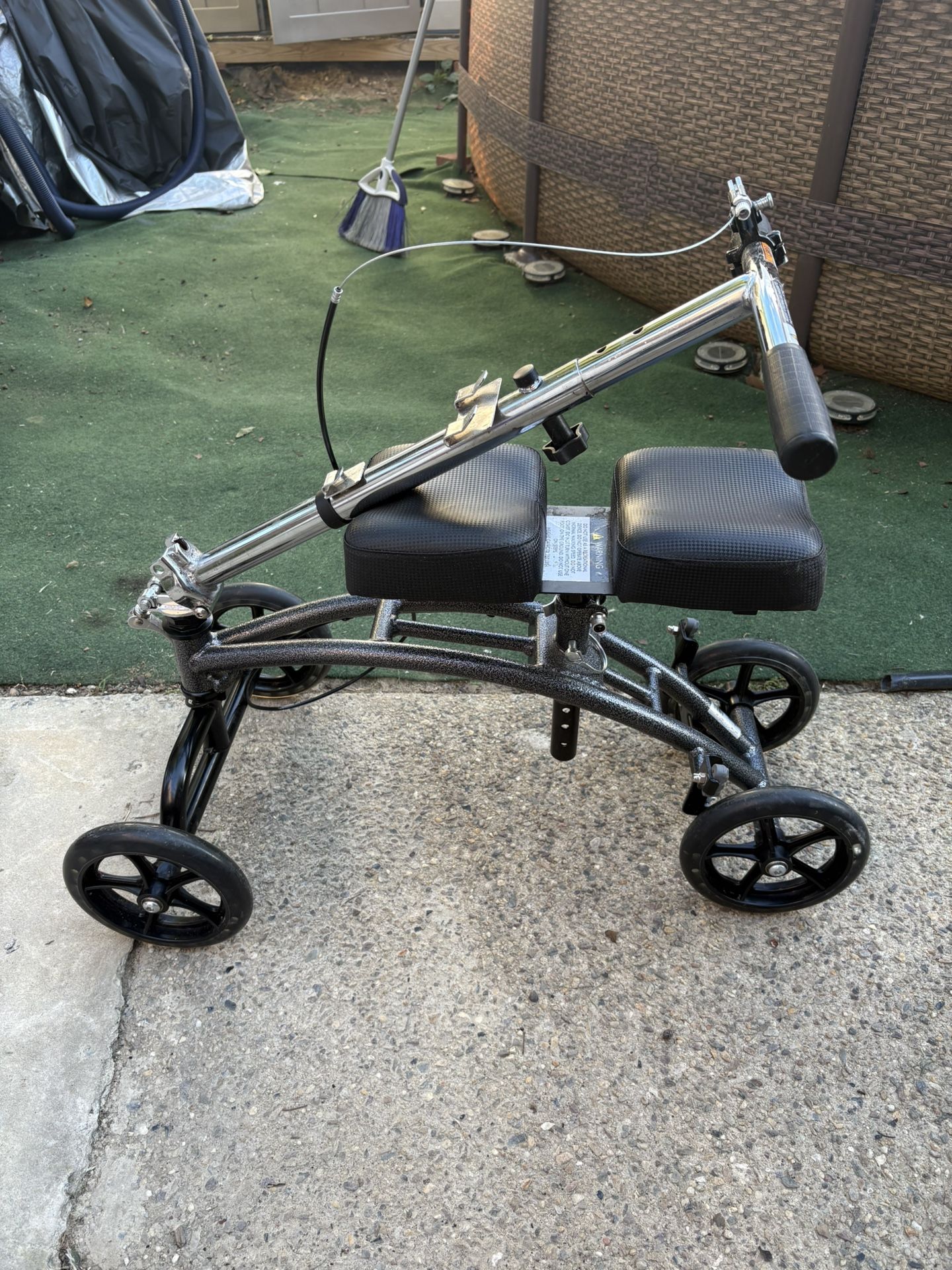 Leg Scooter/ For Injury