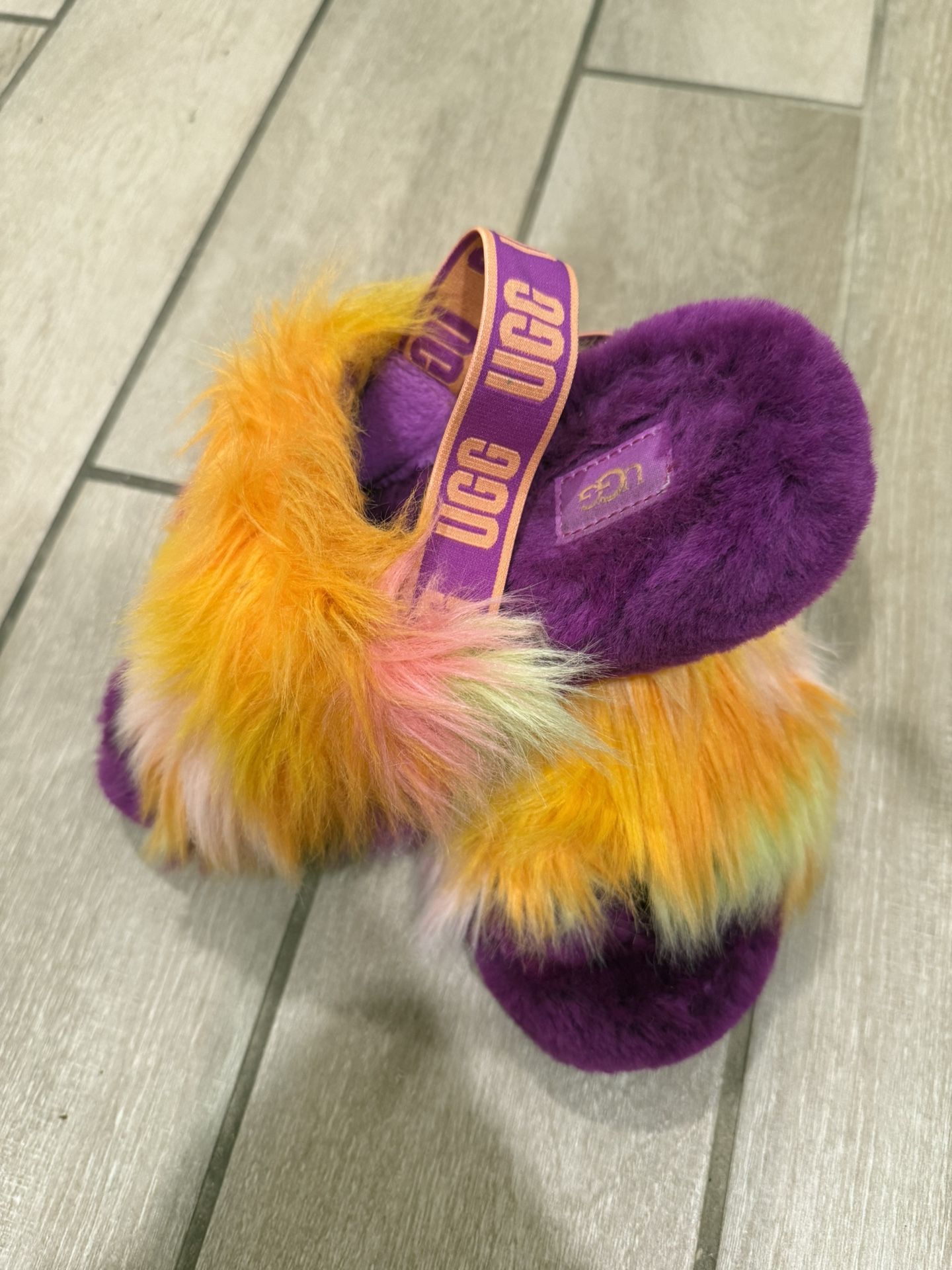Ugg Slides