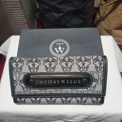 Thomas Wylde Women's Wallet Style :1SAG13 Color : SMO/NOI Brand New