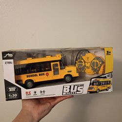 RC School Bus 