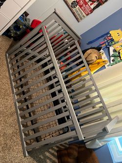 Crib -toddler bed