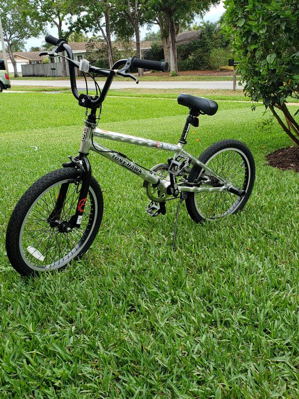 Tony Hawk 20" bike used for Sale in LAUD LAKES, FL OfferUp
