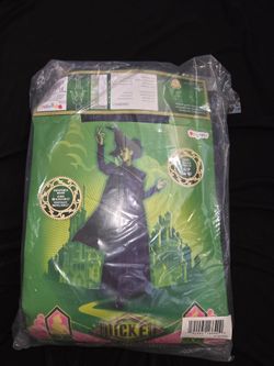 Witch costume