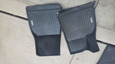 Model Y floor mat