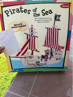 Ryan’s room wooden pirate ship NIB