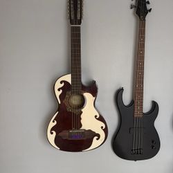 900$ Vendo Bonita Guitarra Sexta Como Nuevo 