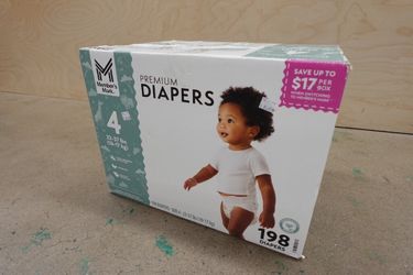 Size 4, Member’s Mark Premium Baby Diapers