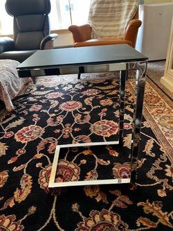 Dania C Table