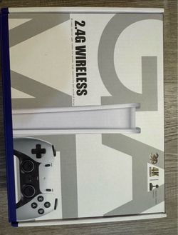 M15 Retro Game Console 4K Game Stick with 2 Wireless Controllers – Like New