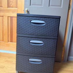 sterilite 3 drawer storage on wheels