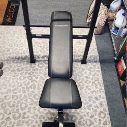 Weight Bench With 90 Lb Weights