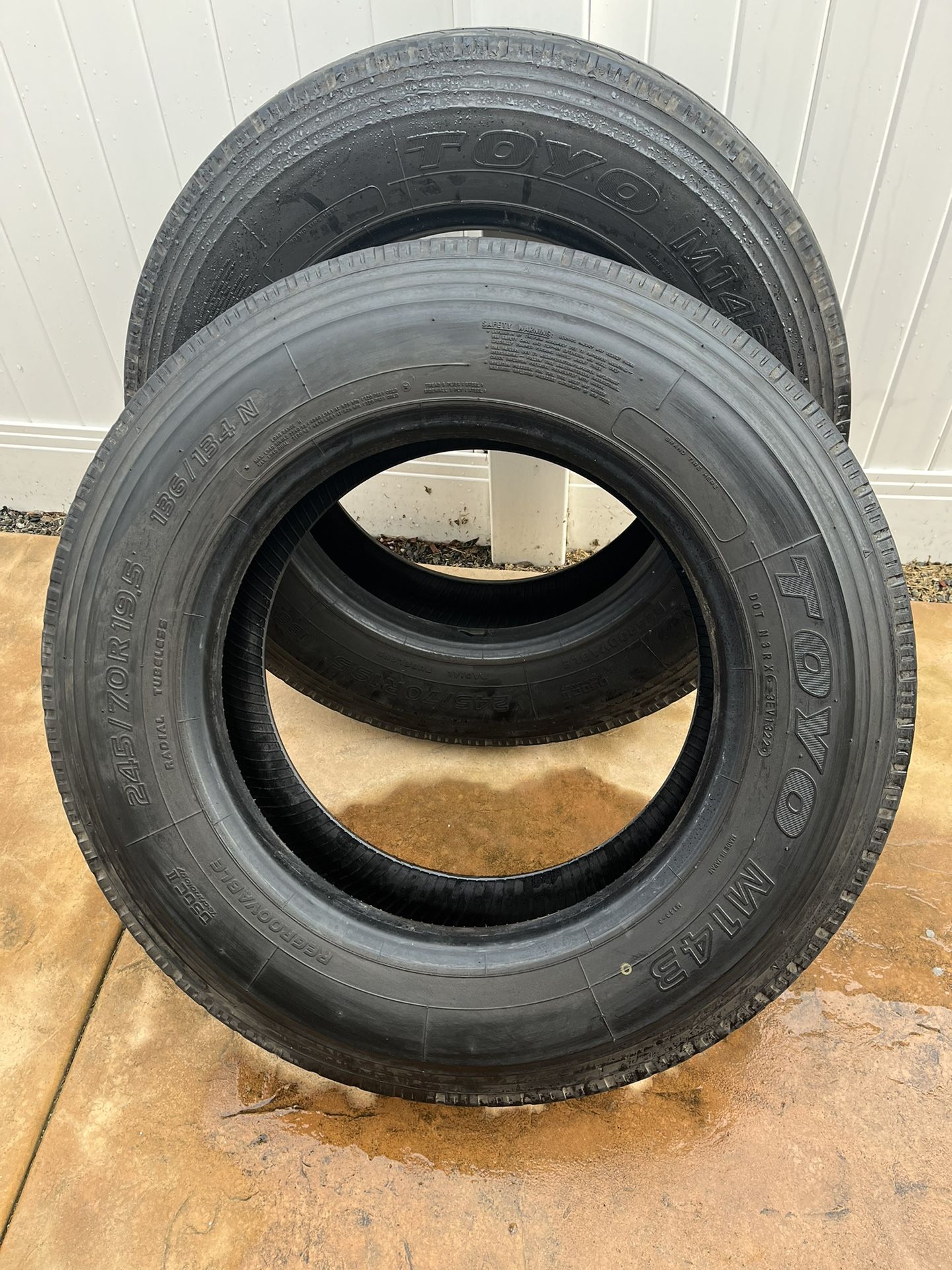 245/70R19.5 Truck RV tires