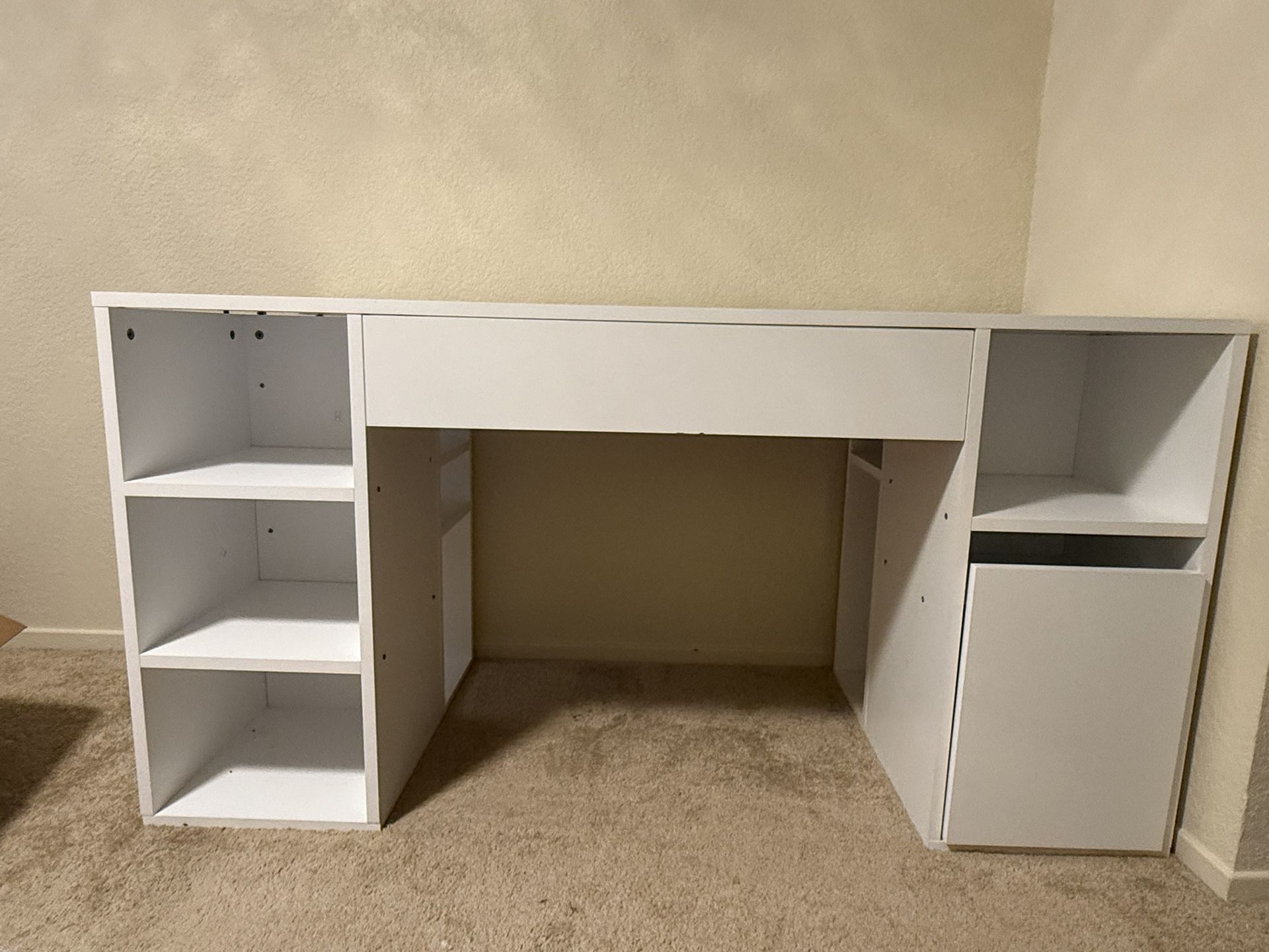 White Desk With Lots Of Storage