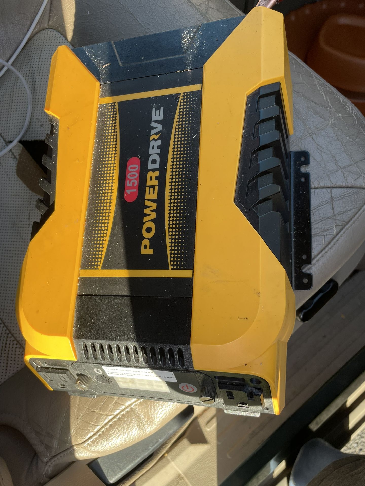 1500 Watt Power Inverter