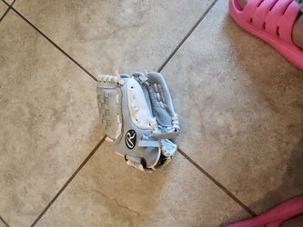 Softball Glove 10 1/2 In