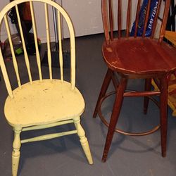 2 vintage chairs