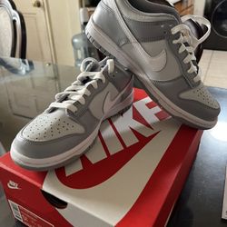 Nike Dunks Two Toned Grey