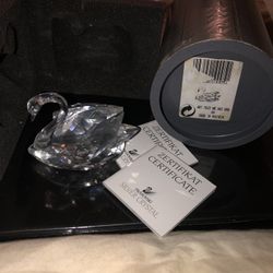 Swarovski Crystal Swan 🦢 