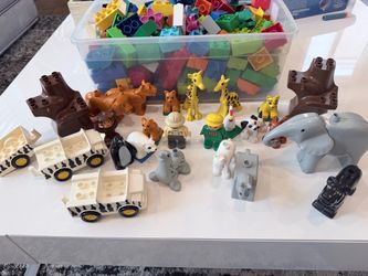 Duplo blocks - animals, zoo, etc.