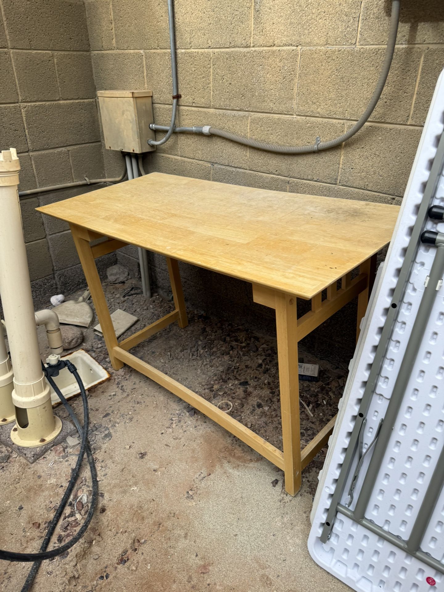 Free Desk