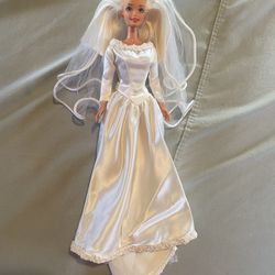 1995 Barbie Doll W/custom made Dress