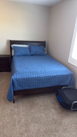 Full size bedroom set