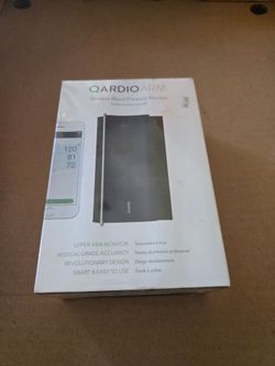 QardioArm wireless blood pressure monitor