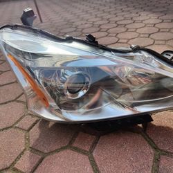 Headlight  Nissan Altima 