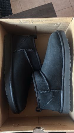 UGG size 11 in women