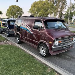 1977 Dodge Van B100