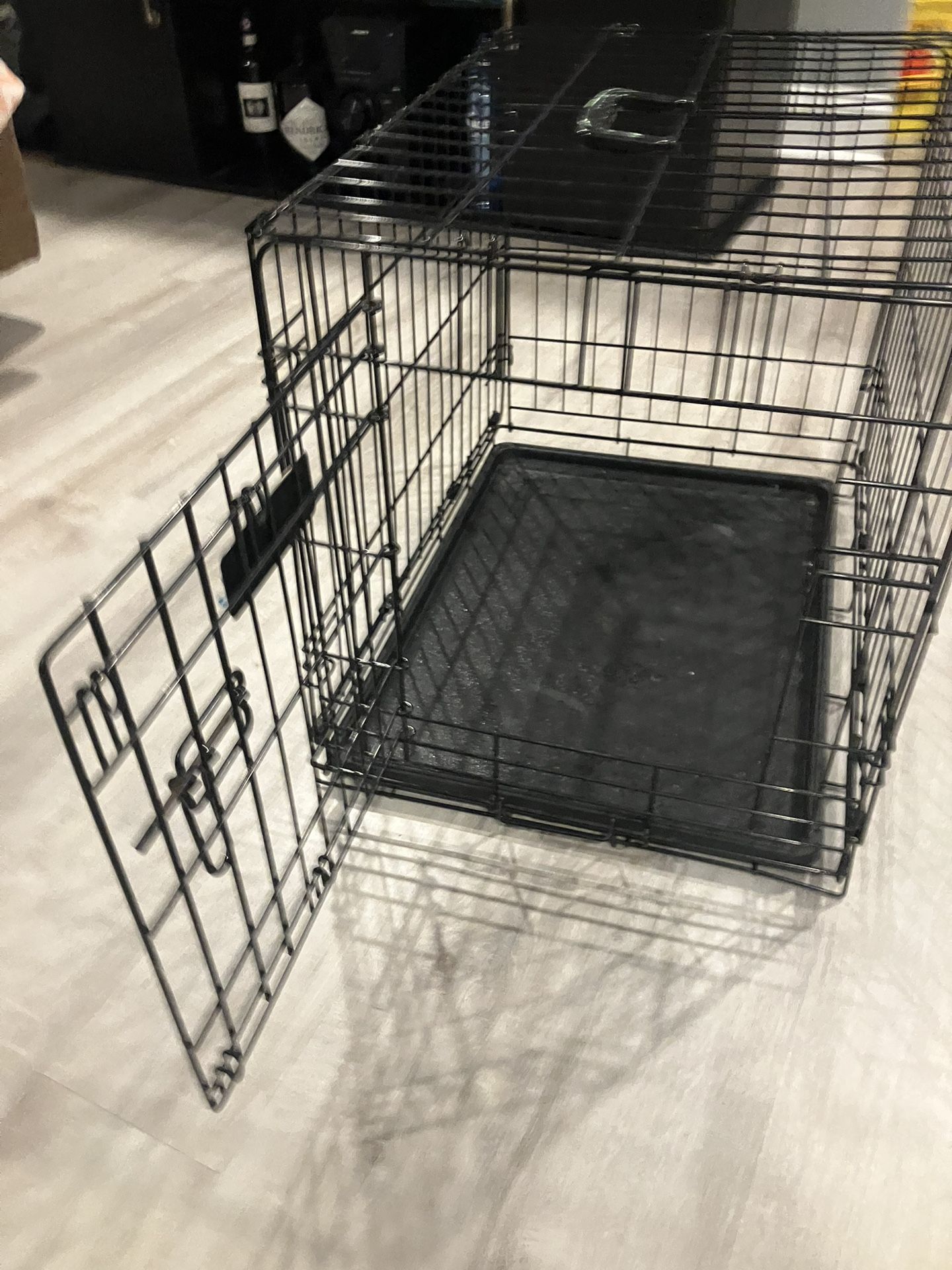 Dog Cage Like New 